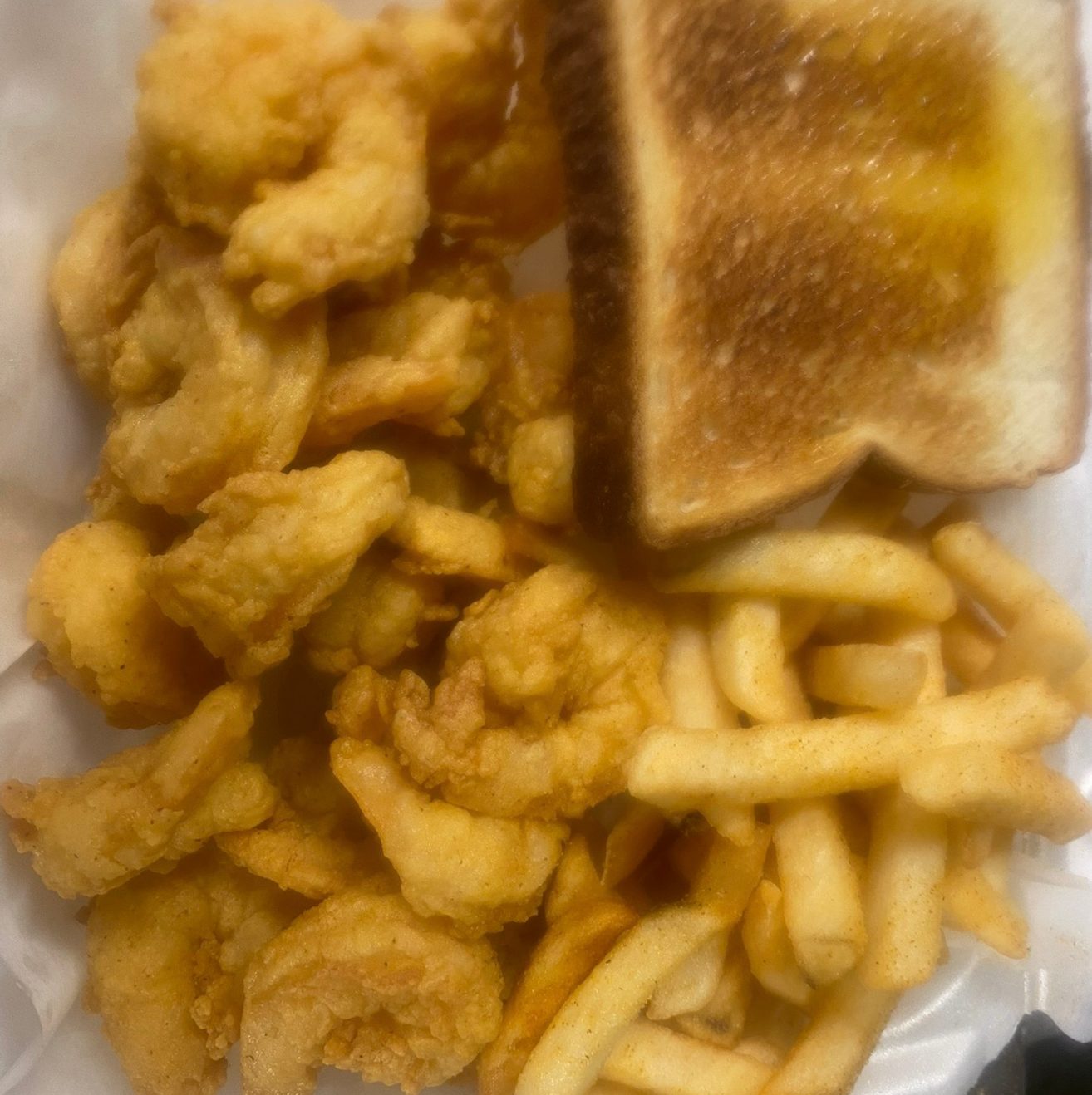 Shrimp Basket (20 MD Shrimp - -Side and Bread).