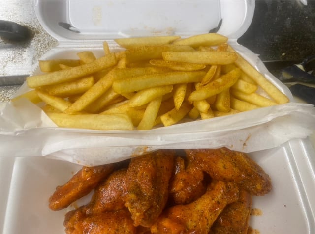 5 Pcs Wings With French Fries.